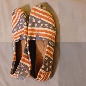 TOMS American flag flats